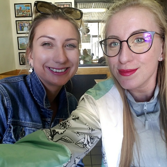 Meet your Posher, Anna - Picture 4 of 7